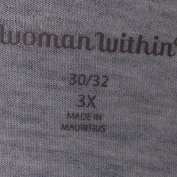 Plus Size Womans mock t-neck Navy - Picture 2 of 2